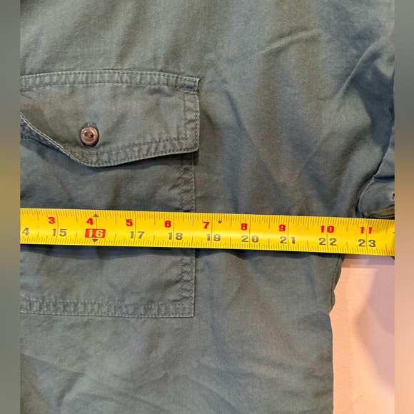 Universal Thread Women's Green Dolman Short Sleeve Utility Button Size Small - Picture 4 of 5